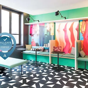 *** Hotel Ibis Styles Gare Saint Lazare France
