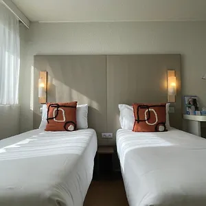 *** Hotel Campanile France