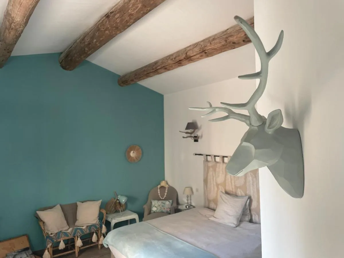 Cote Dentelles Bed & Breakfast Vacqueyras 0*,  France
